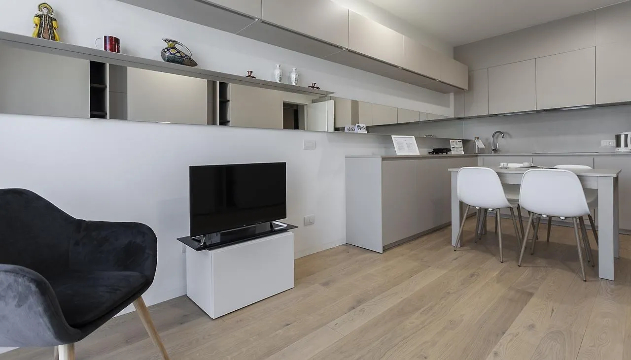 Apartment Italianway-Poma 61 Studio Milan
