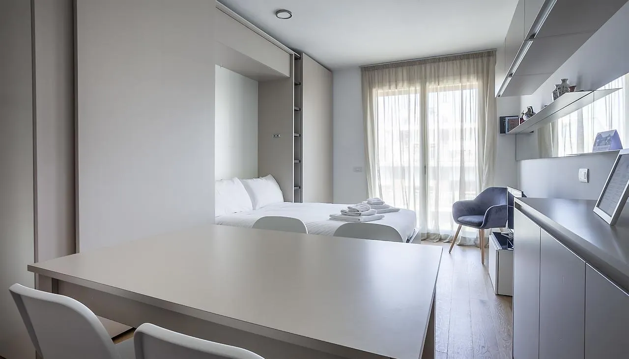 Italianway-Poma 61 Studio Milan Apartment